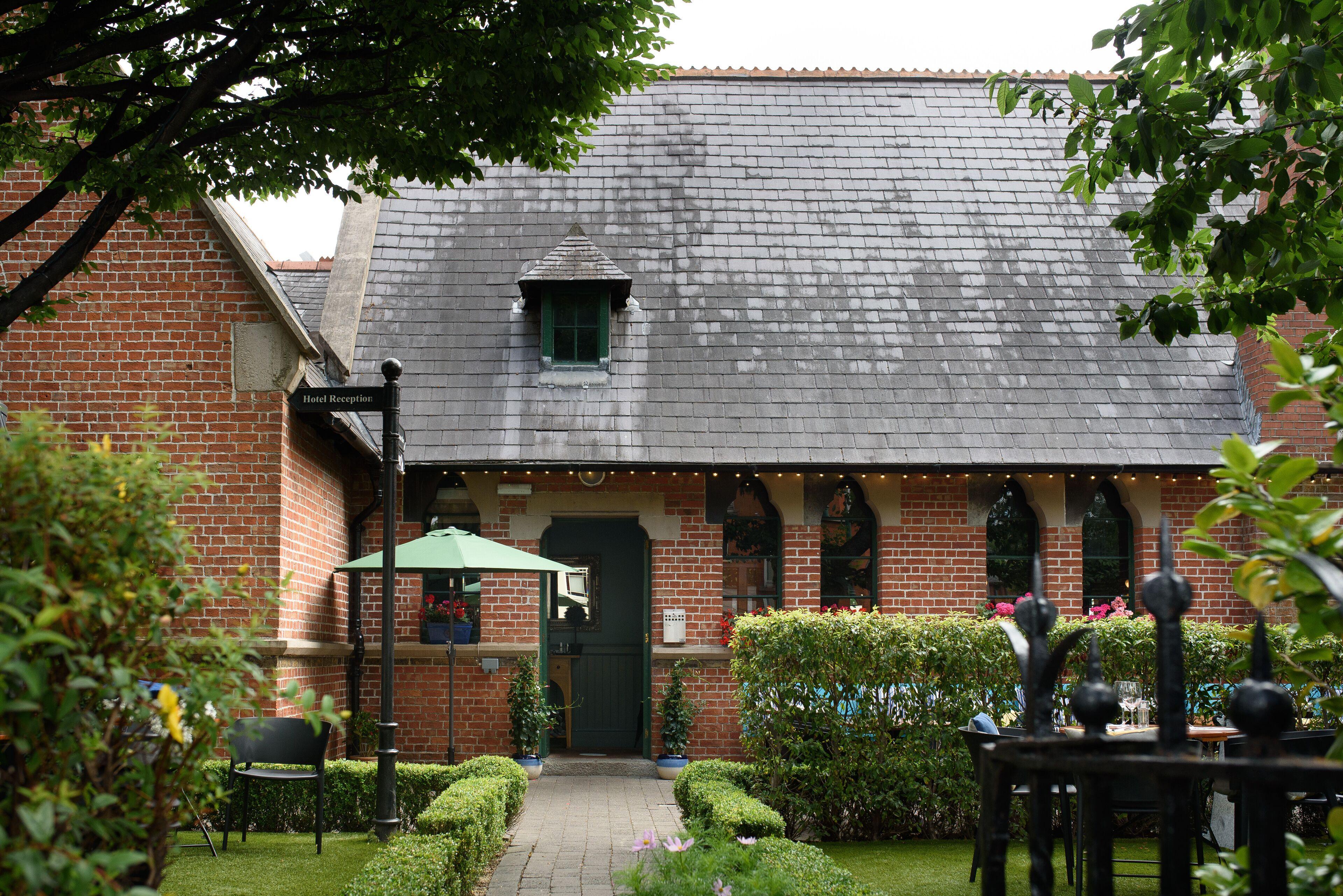 Schoolhouse Hotel — Bilder 1